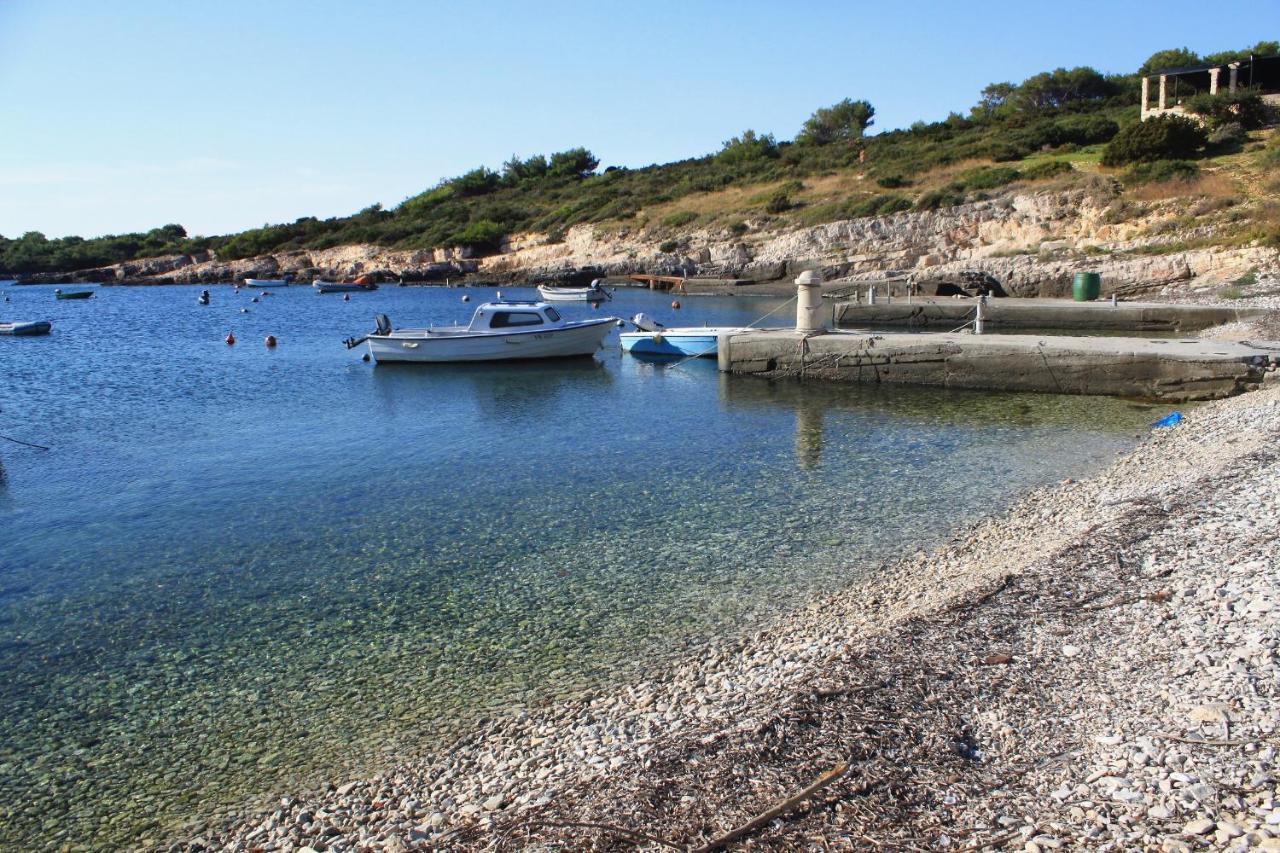 Apartments By The Sea Rukavac, Vis - 2478 Rukavac  Zewnętrze zdjęcie